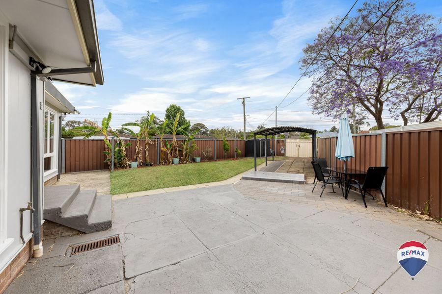 8 PORPOISE PL, WILLMOT, NSW 2770