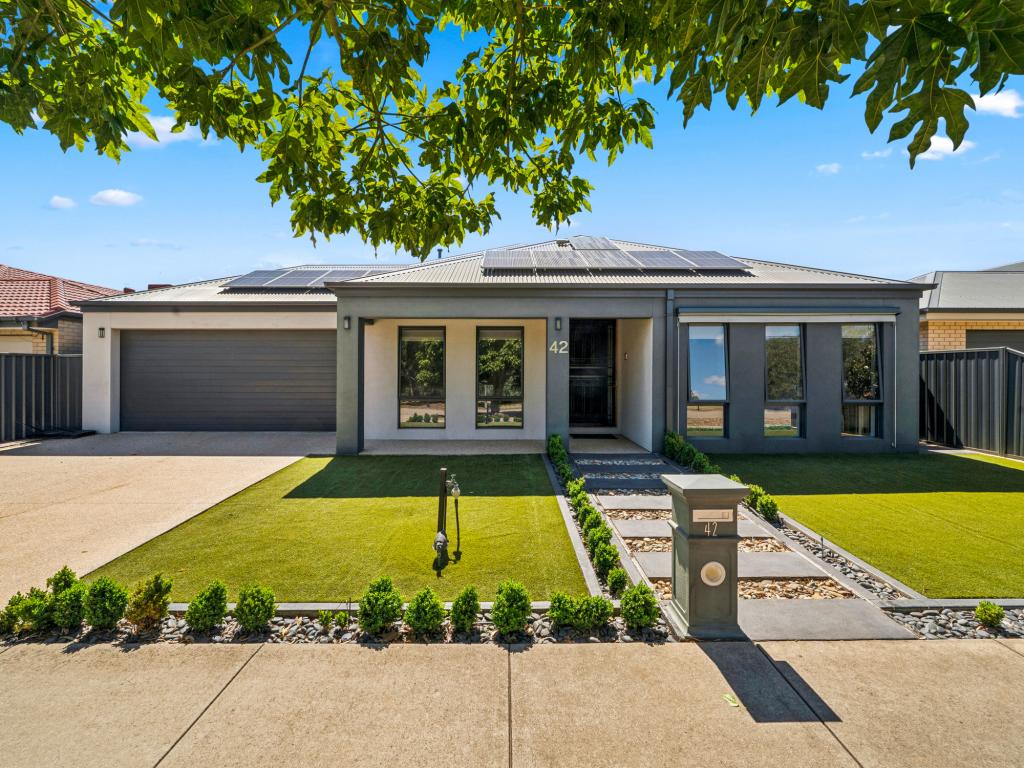 42 TROTMAN DR, WANGARATTA, VIC 3677
