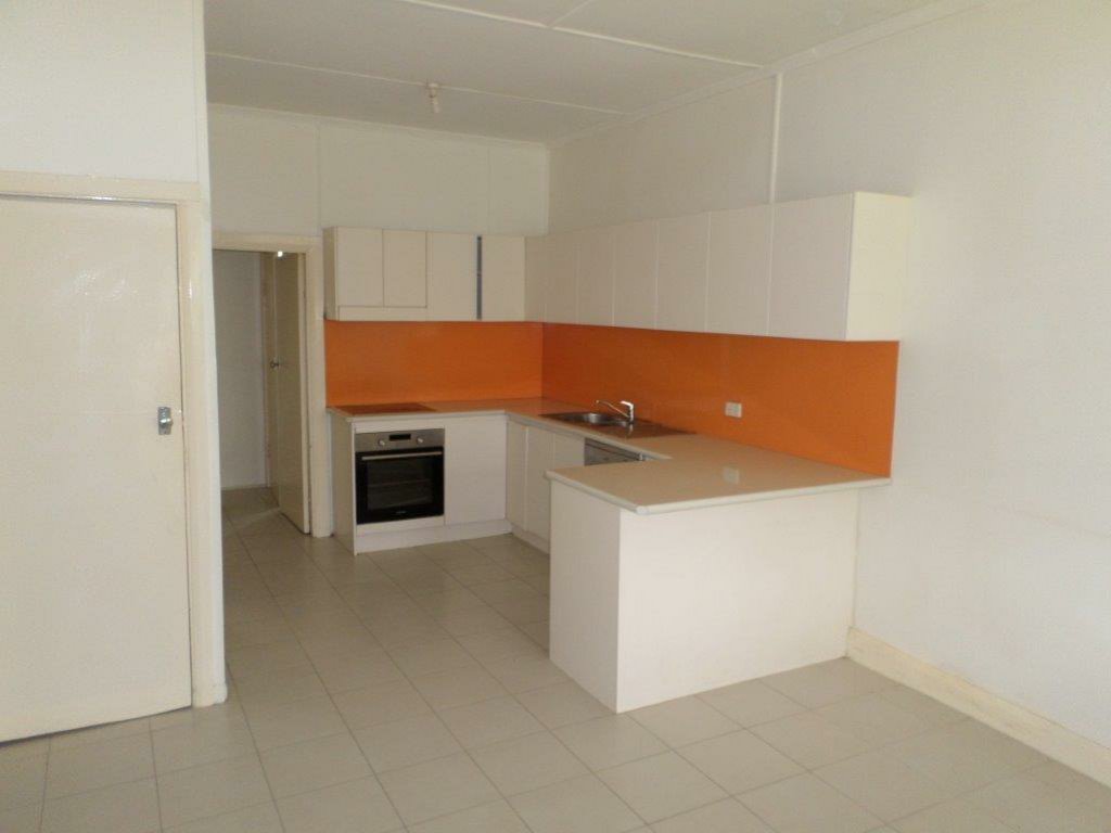 2/11 Franklin St, Mays Hill, NSW 2145