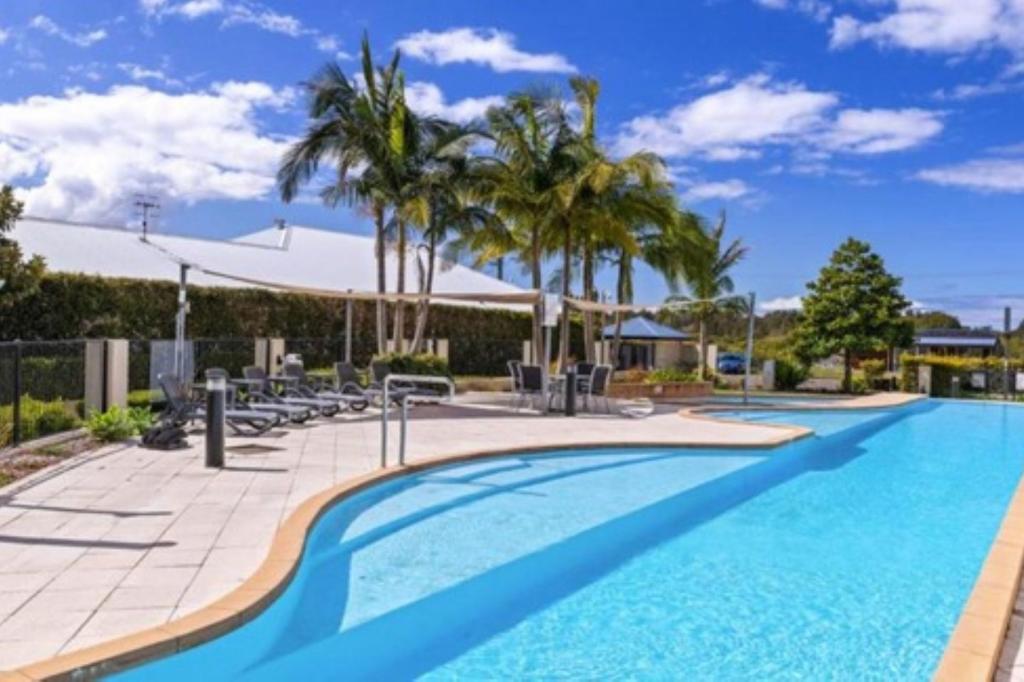 Level 1/102/21-23 Marine Dr, Tea Gardens, NSW 2324
