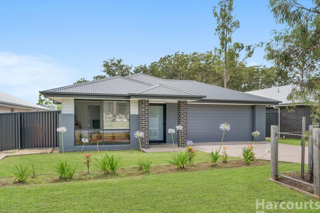 12 Strathallan Tce, Thrumster, NSW 2444