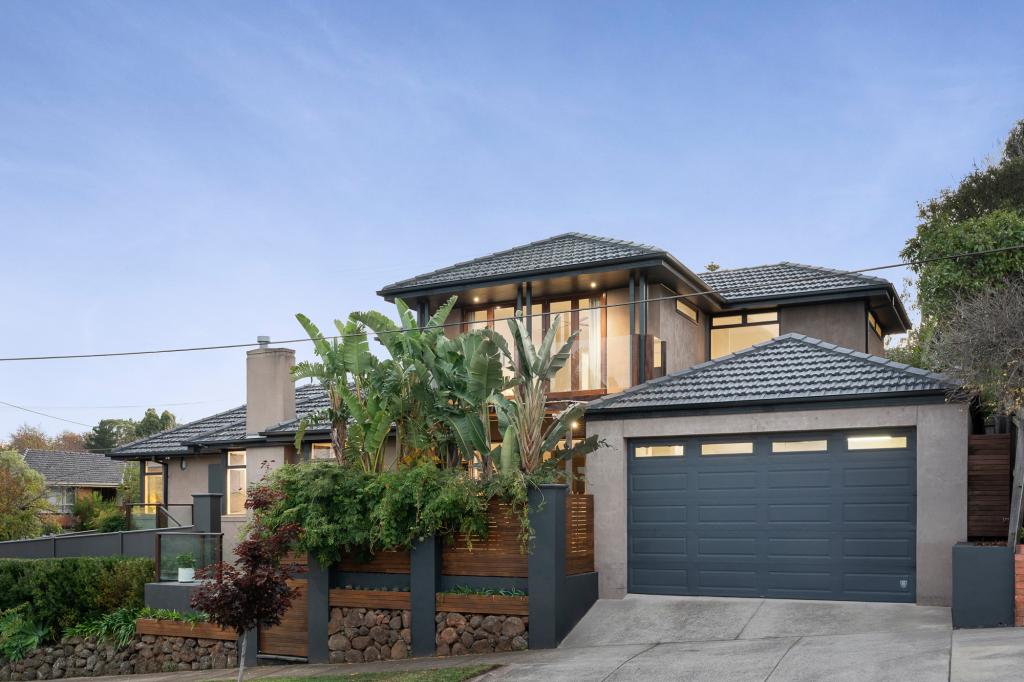 18 Douglas Ave, Box Hill South, VIC 3128