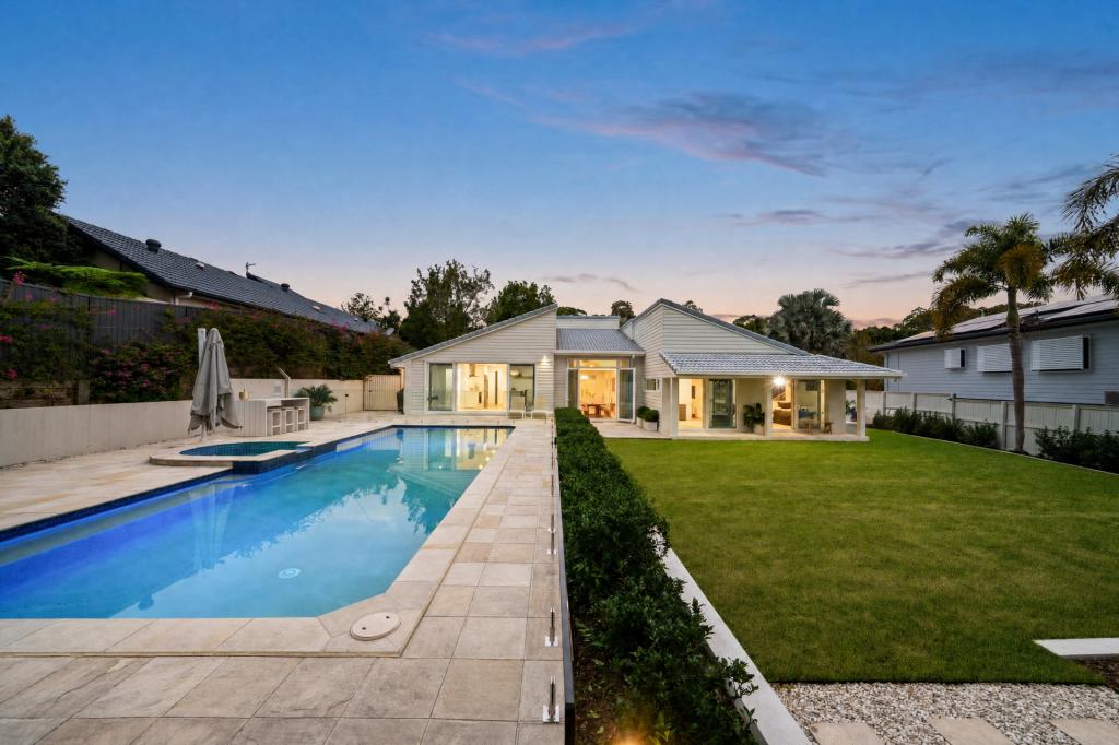 7 Ainsley Ave, Ashmore, QLD 4214
