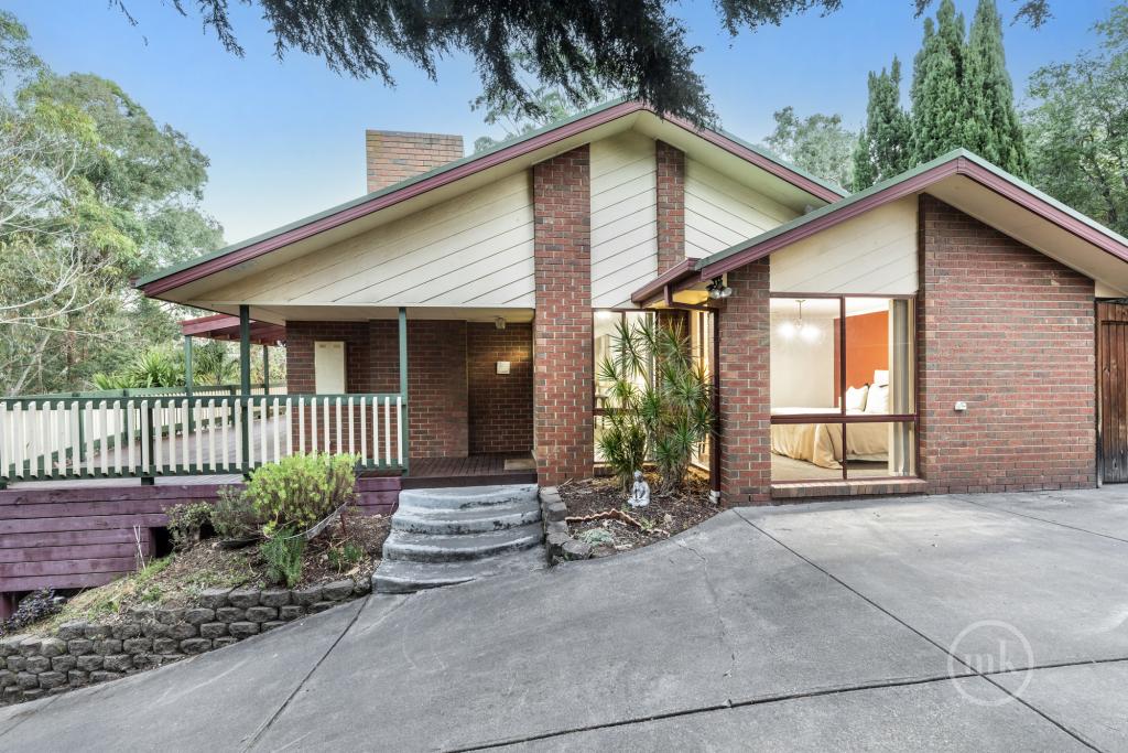 42 Main St, Diamond Creek, VIC 3089
