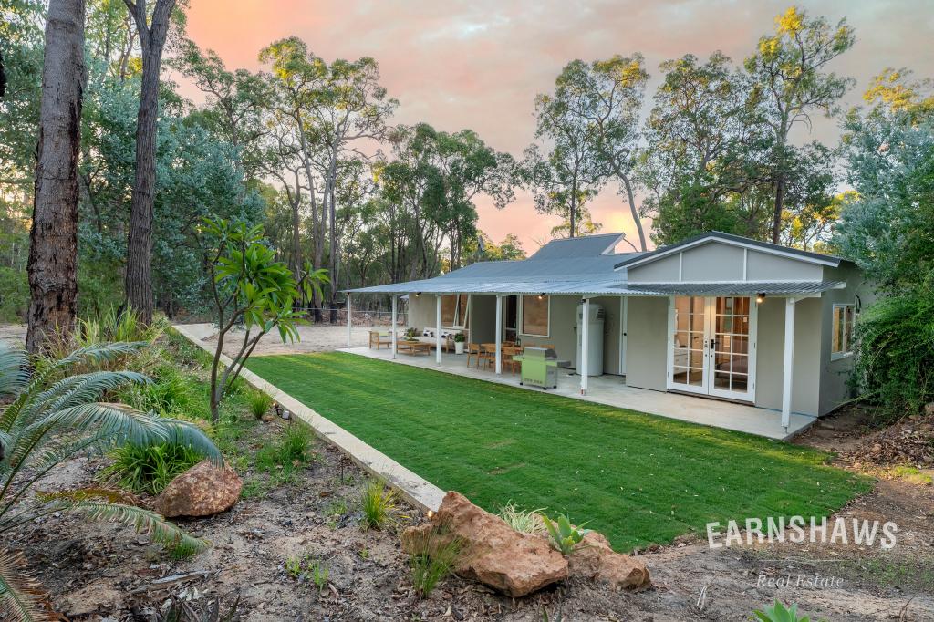 745 Helena Tce, Sawyers Valley, WA 6074