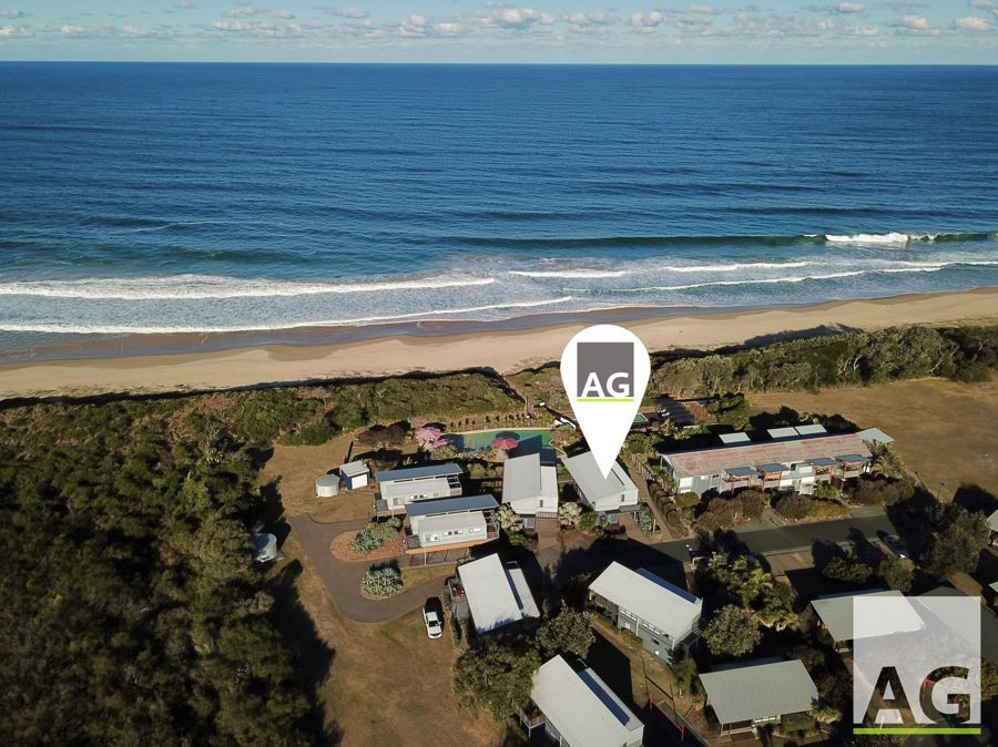 24 Whales Pde, Diamond Beach, NSW 2430