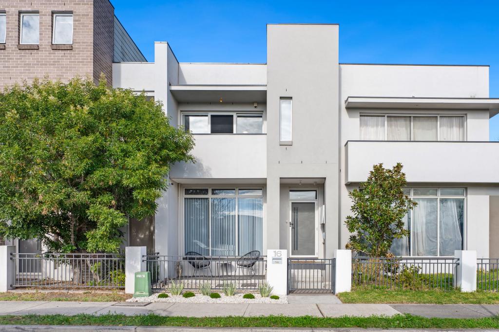 16 Burrows St, Penrith, NSW 2750