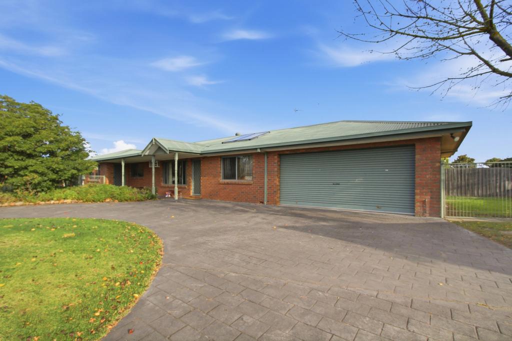 2 Stafford Dr, Sale, VIC 3850
