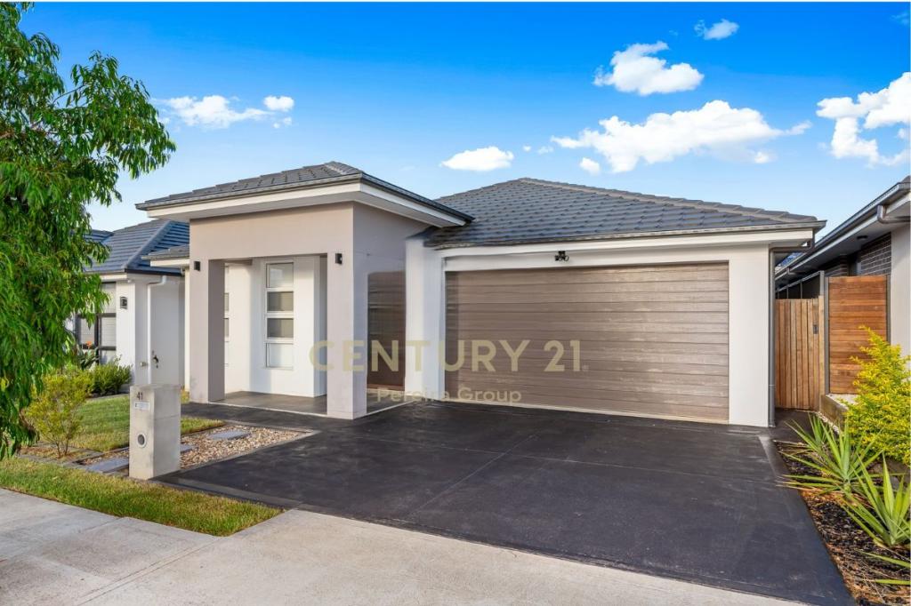 41 NEVILLE ST, ORAN PARK, NSW 2570