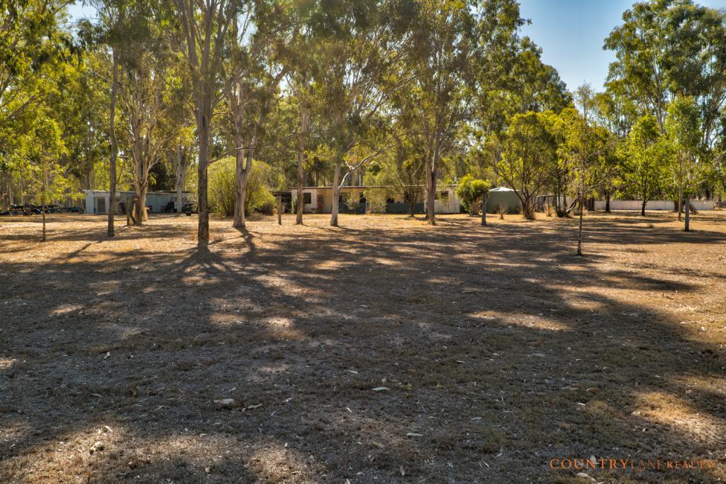 3 Topaz Cres, Lockyer Waters, QLD 4311