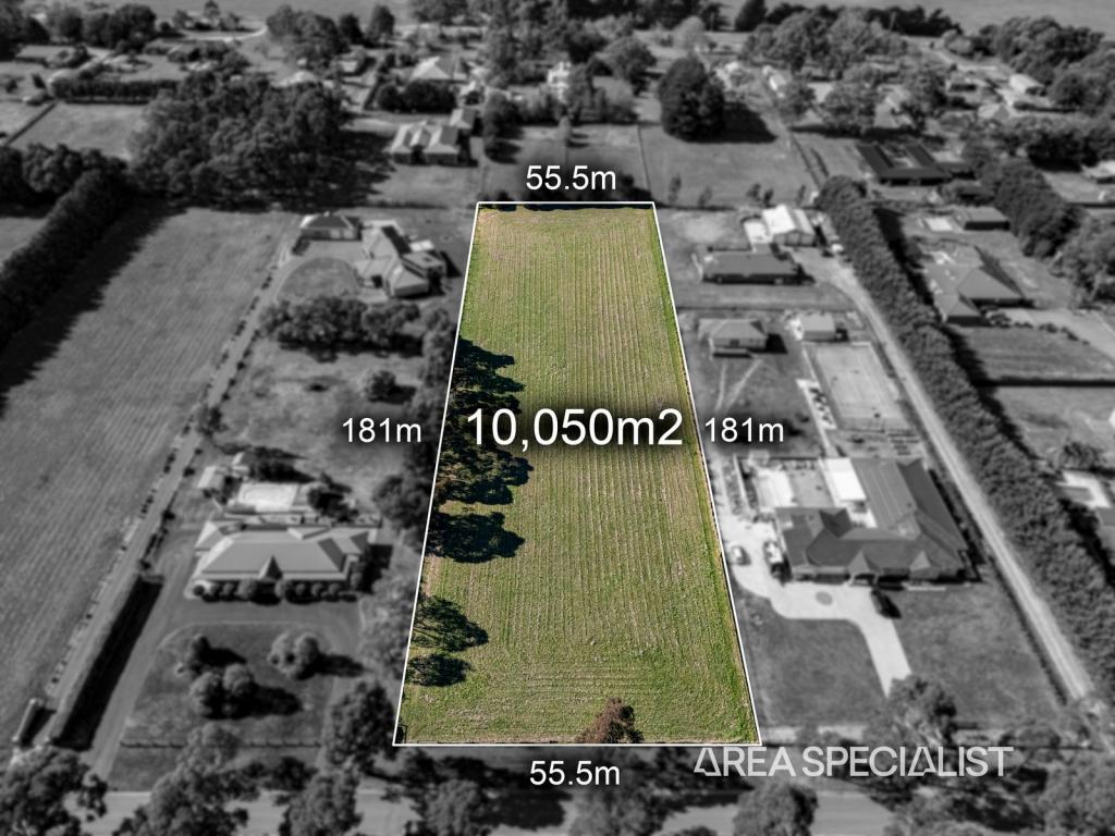 17 Pinehill Dr, Pakenham, VIC 3810