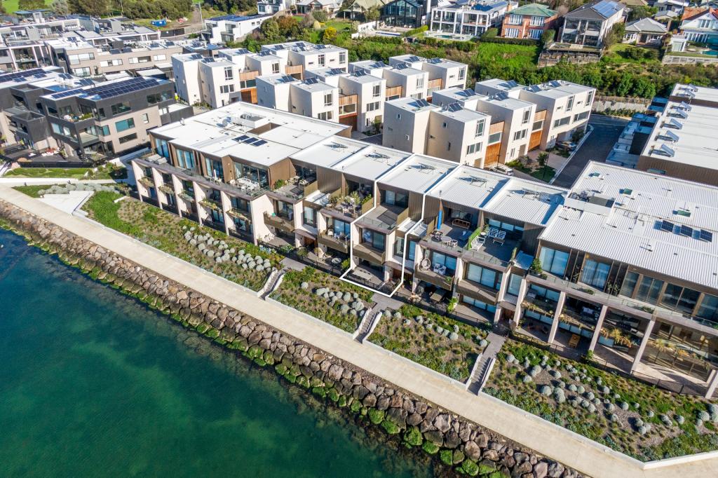 26 Lady Nelson Dr, Rippleside, VIC 3215