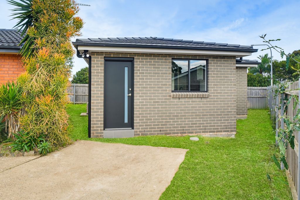 7a Mccabe Cl, St Clair, NSW 2759