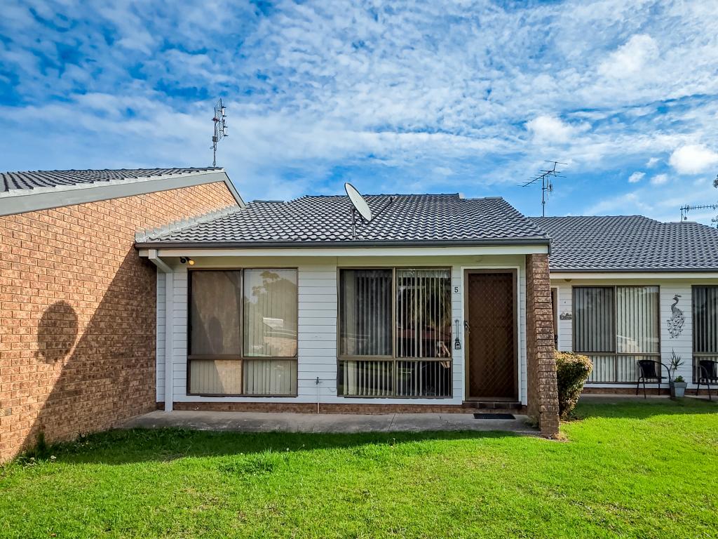 5/1 Drinnan Cl, Surf Beach, NSW 2536