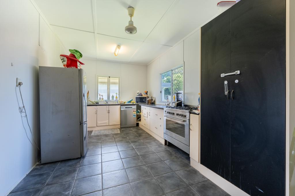 76 DUNCRAIGEN ST, NORVILLE, QLD 4670