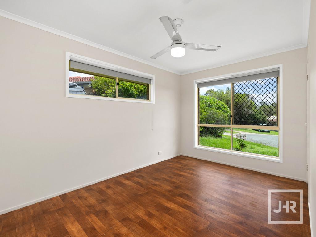 4 Troy Cl, Edens Landing, QLD 4207