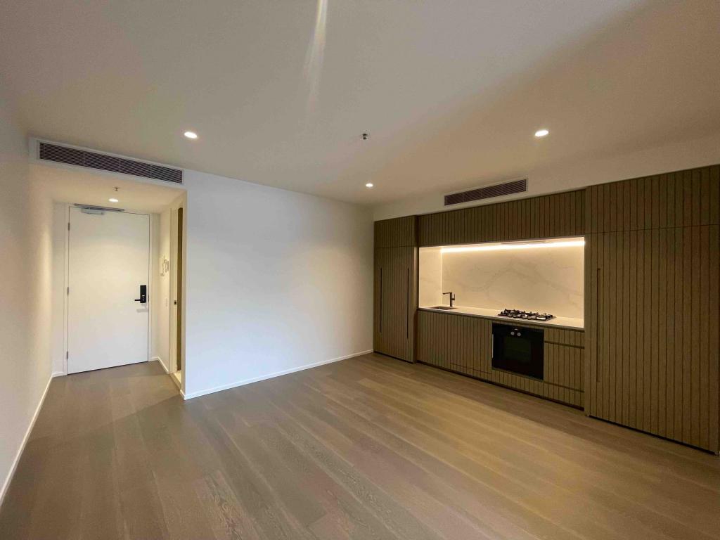 B802/631 VICTORIA ST, ABBOTSFORD, VIC 3067