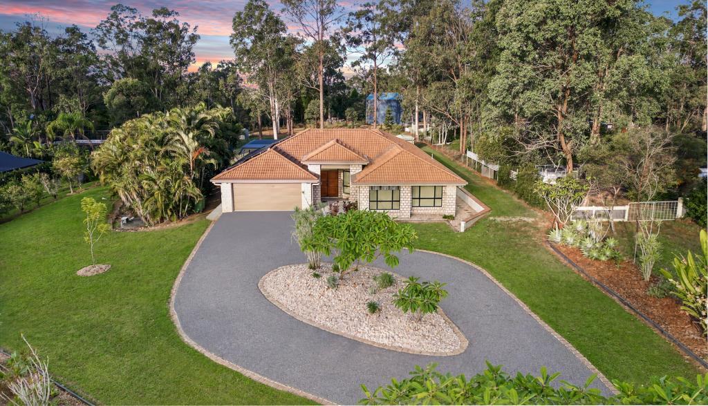 213-215 Spinebill Dr, Greenbank, QLD 4124