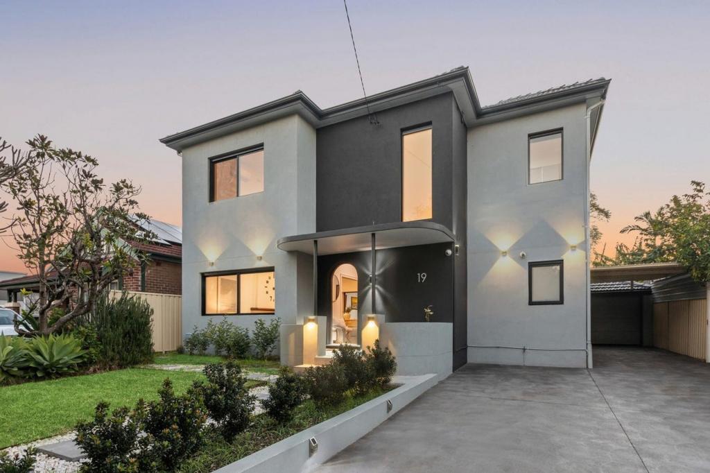 19 EMU ST, STRATHFIELD, NSW 2135