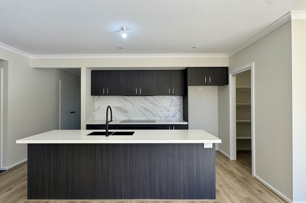 14 Lisbon Dr, Cobram, VIC 3644