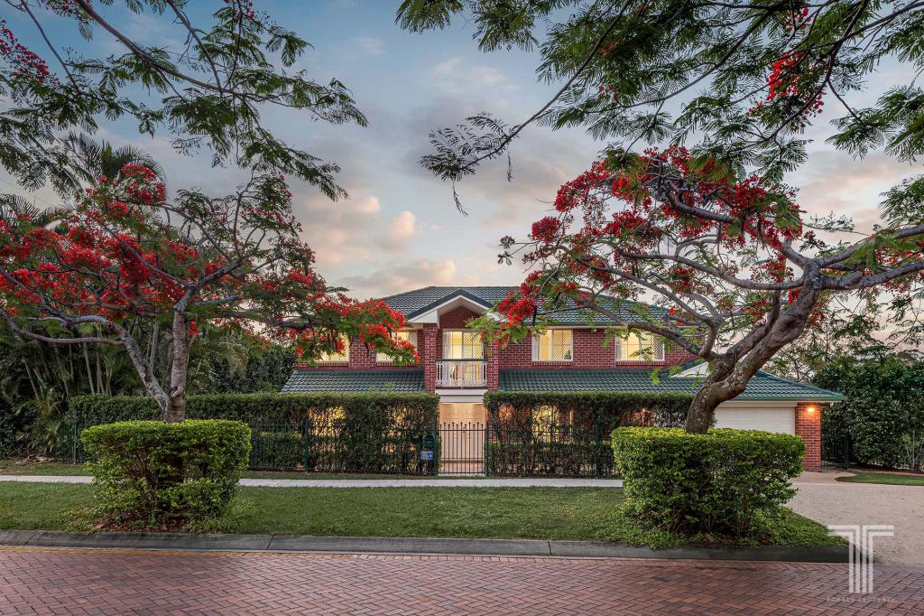 2 MANSFIELD PL, MANSFIELD, QLD 4122