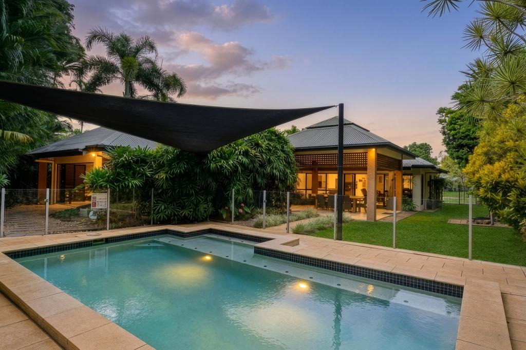 10 Red Peak Bvd, Caravonica, QLD 4878