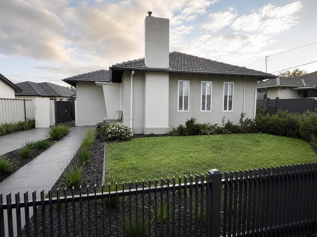 4 Oleander St, Doveton, VIC 3177