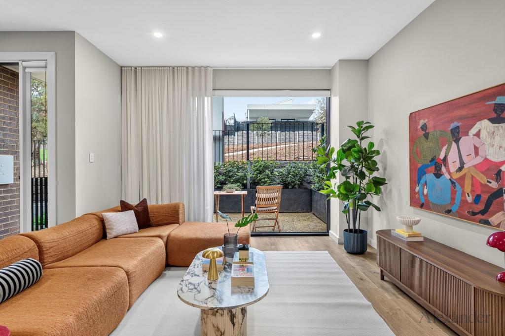 5 Lewis Walk, Woodforde, SA 5072