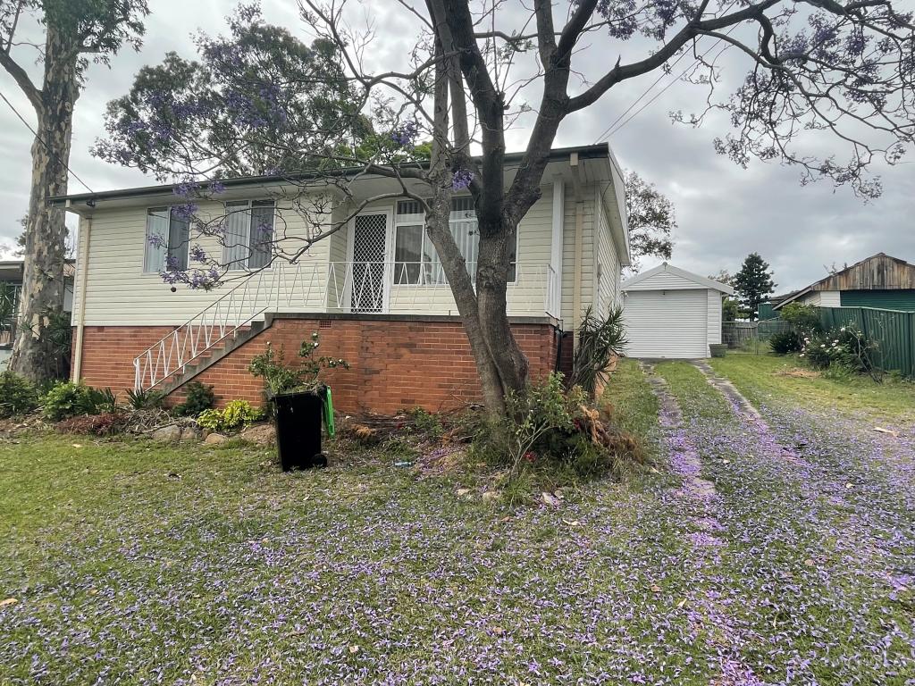 14 Devon Pl, Busby, NSW 2168
