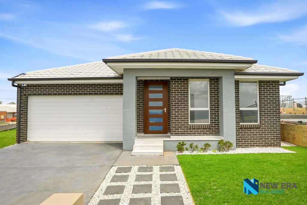 25 GREBE CCT, ORAN PARK, NSW 2570