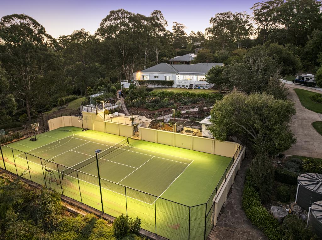 1 Eclipse Ct, Highfields, QLD 4352