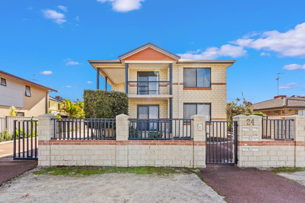 2/24 Davey St, Mandurah, WA 6210