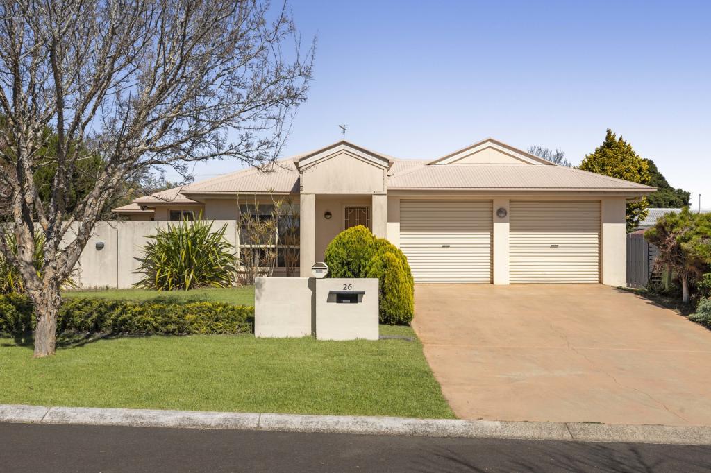 26 Sweetapple Cres, Centenary Heights, QLD 4350