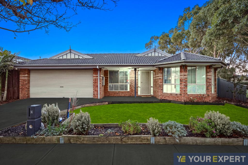 14 MOSSMAN DR, CRANBOURNE EAST, VIC 3977