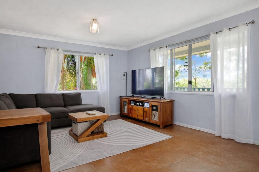 19 Baracoota St, Macleay Island, QLD 4184