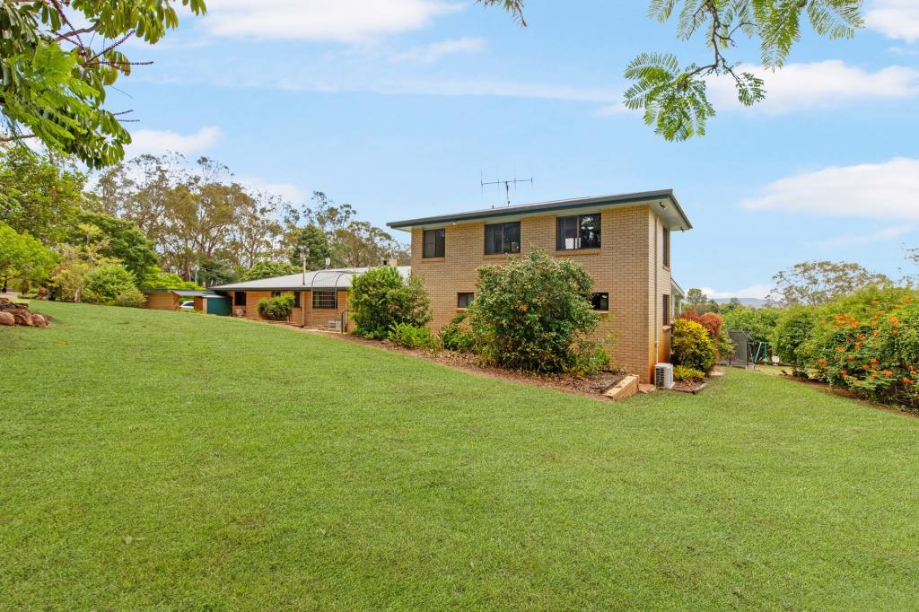 4 Percival Rd, Chatsworth, QLD 4570