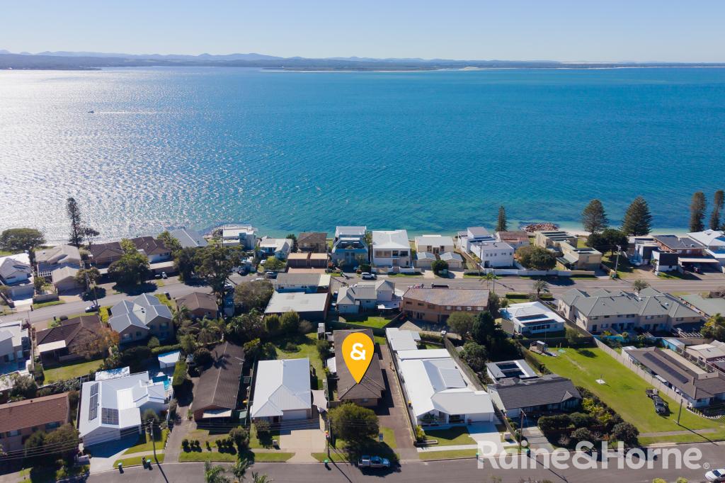 1/24 Pantowora St, Corlette, NSW 2315