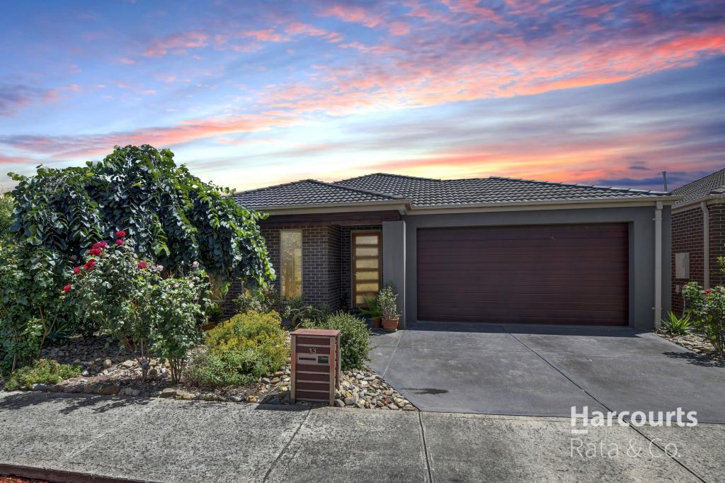 13 Jenolan Way, South Morang, VIC 3752