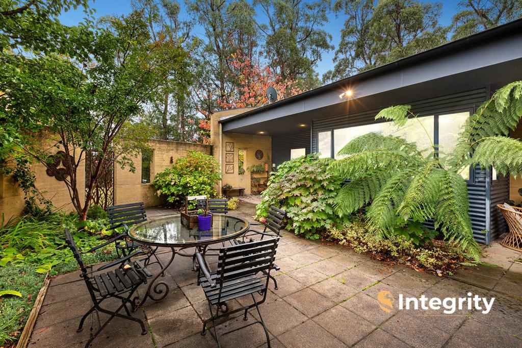 24 Pinchgut Lane, Kinglake, VIC 3763