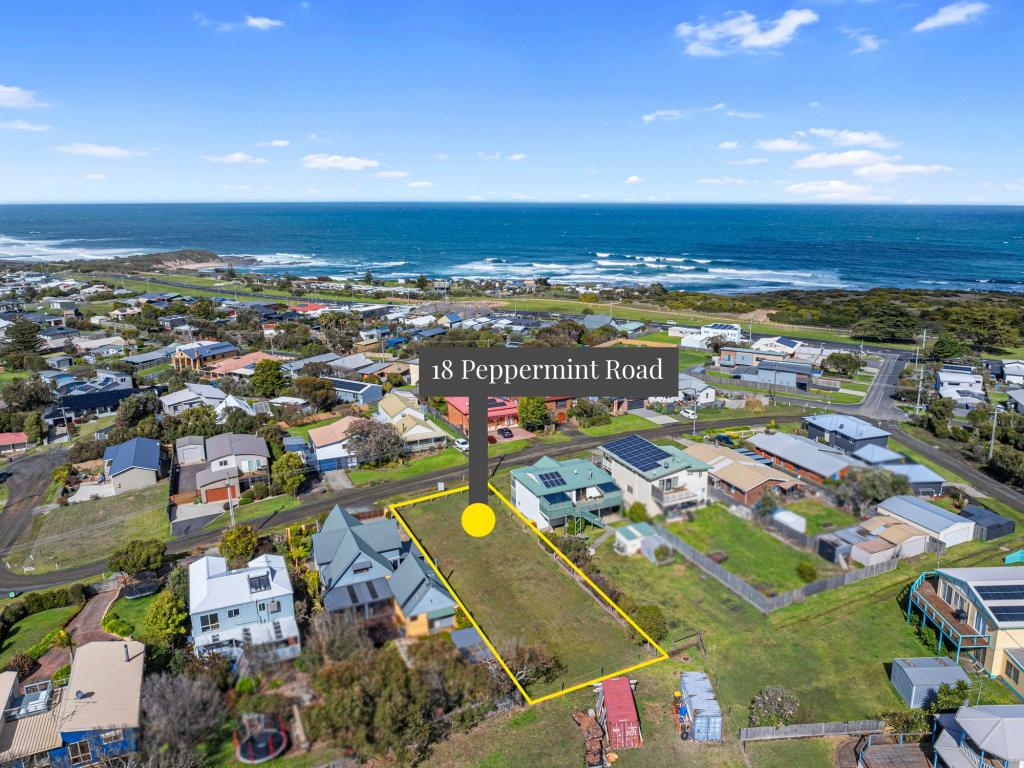 18 Peppermint Rd, Kilcunda, VIC 3995