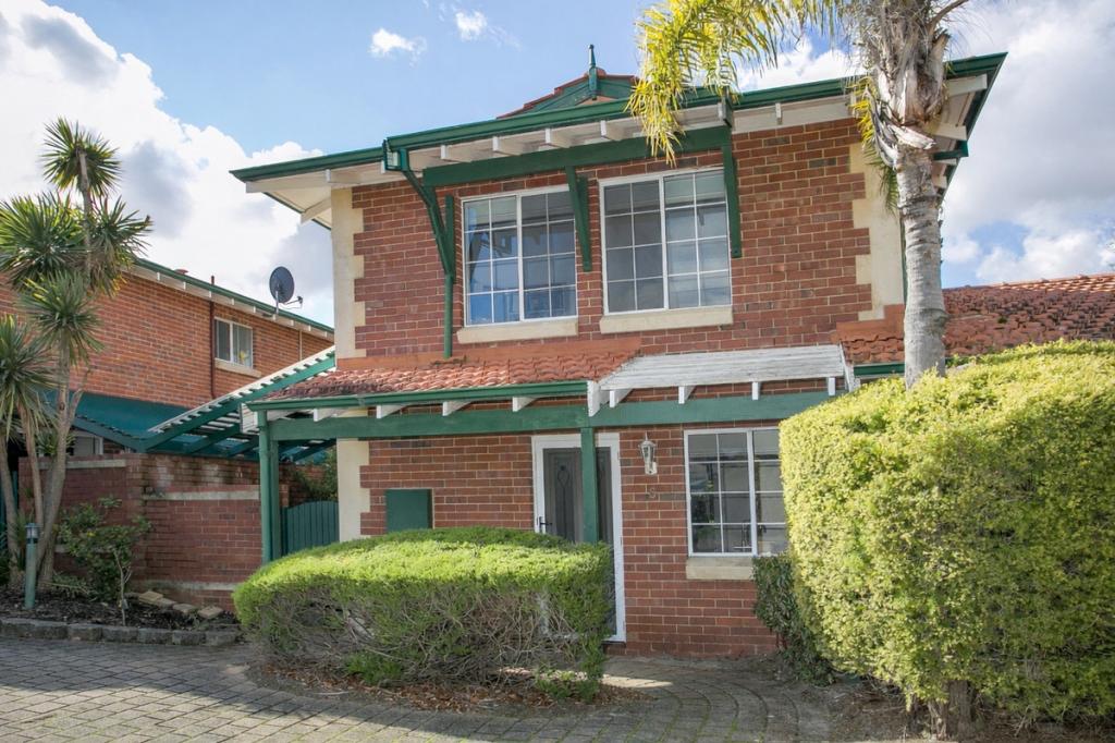 5/8 Hubert Rd, Maylands, WA 6051