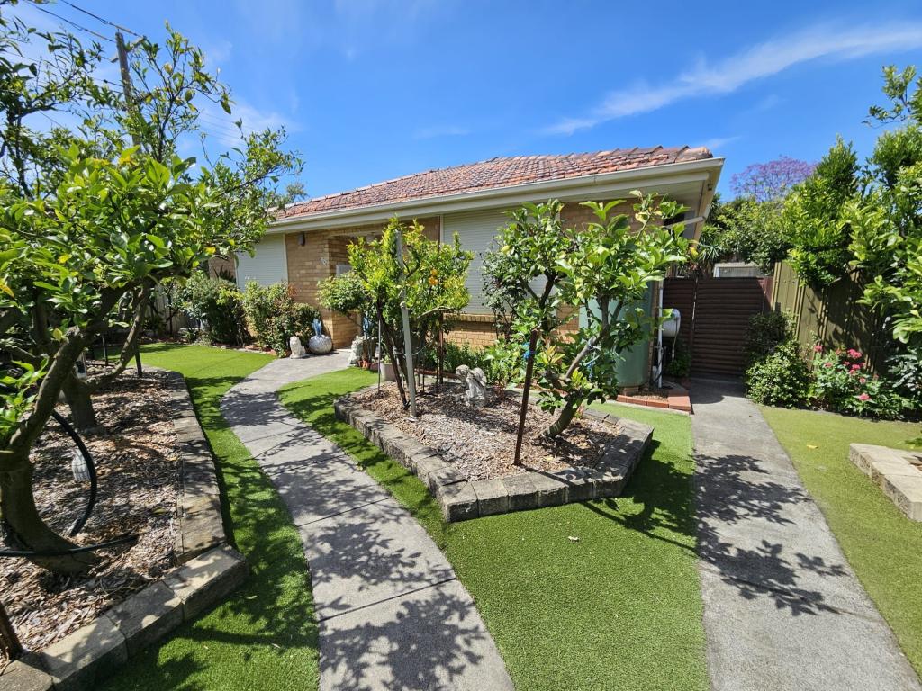 30 Valley St, Oakleigh South, VIC 3167