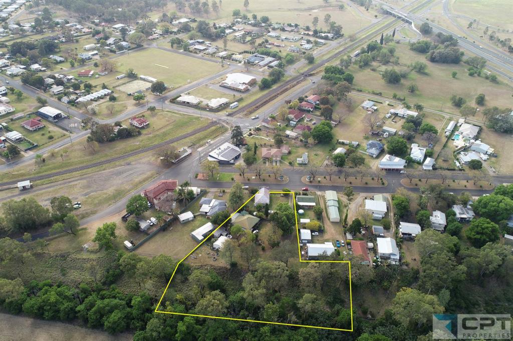 7 Railway St, Helidon, QLD 4344