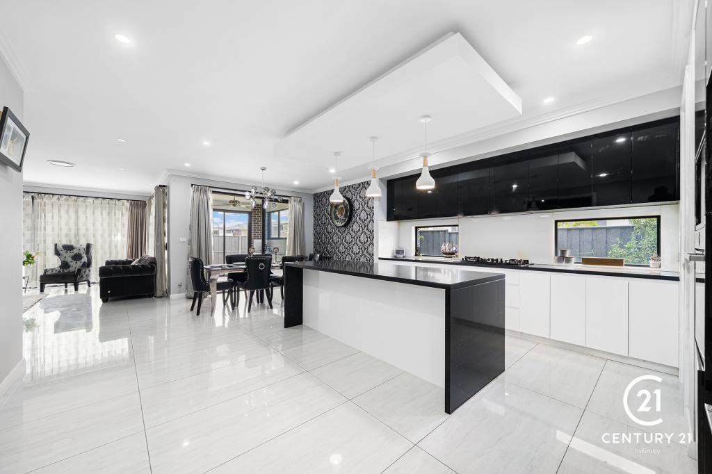 16 Marsdenia Ave, Marsden Park, NSW 2765