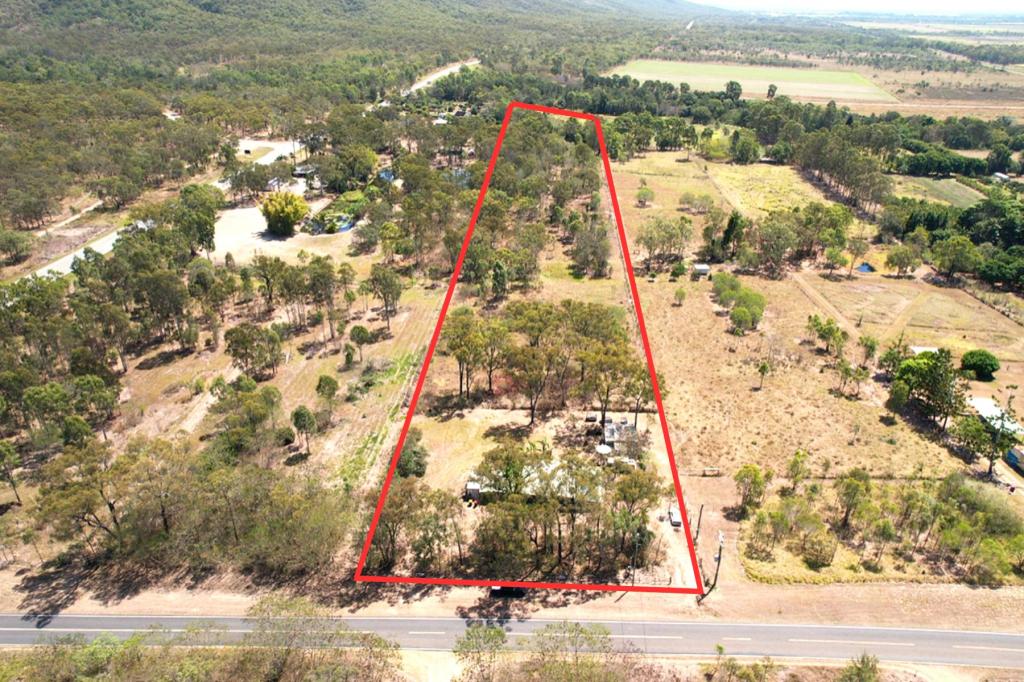 21 Flaggy Rock Rd, Clairview, QLD 4741