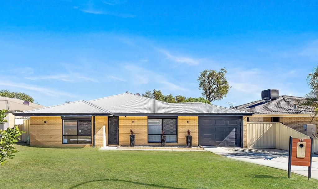 12 Roche Way, Beeliar, WA 6164