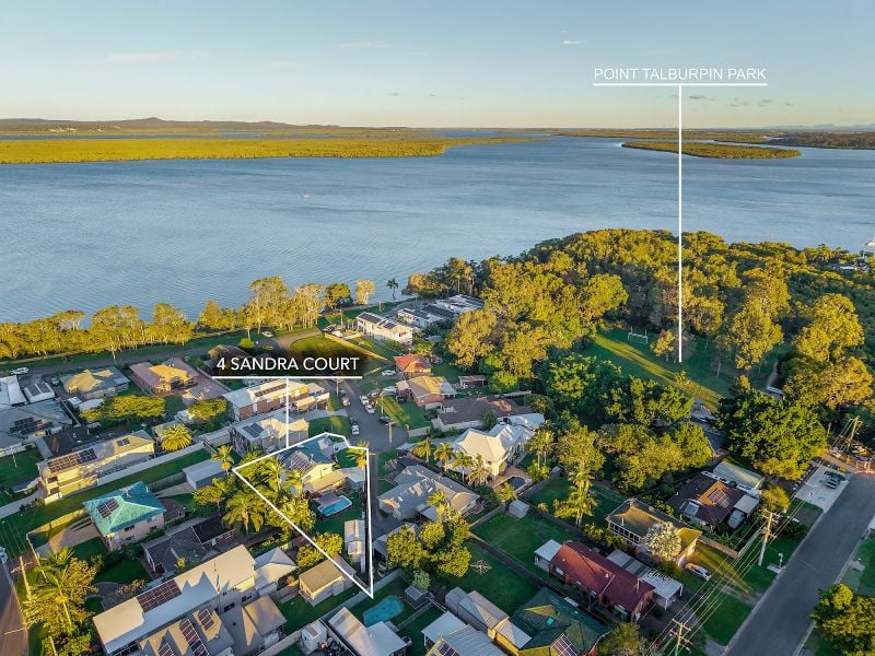 4 Sandra Ct, Redland Bay, QLD 4165
