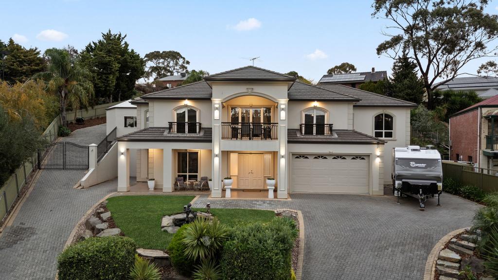 64 Kingfisher Cct, Flagstaff Hill, SA 5159