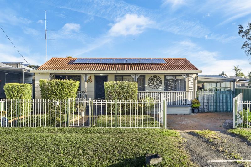 86 Ocean View Rd, Gorokan, NSW 2263