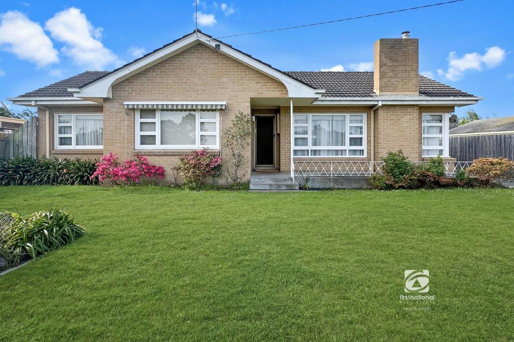 22 ANDERSON ST, BAIRNSDALE, VIC 3875